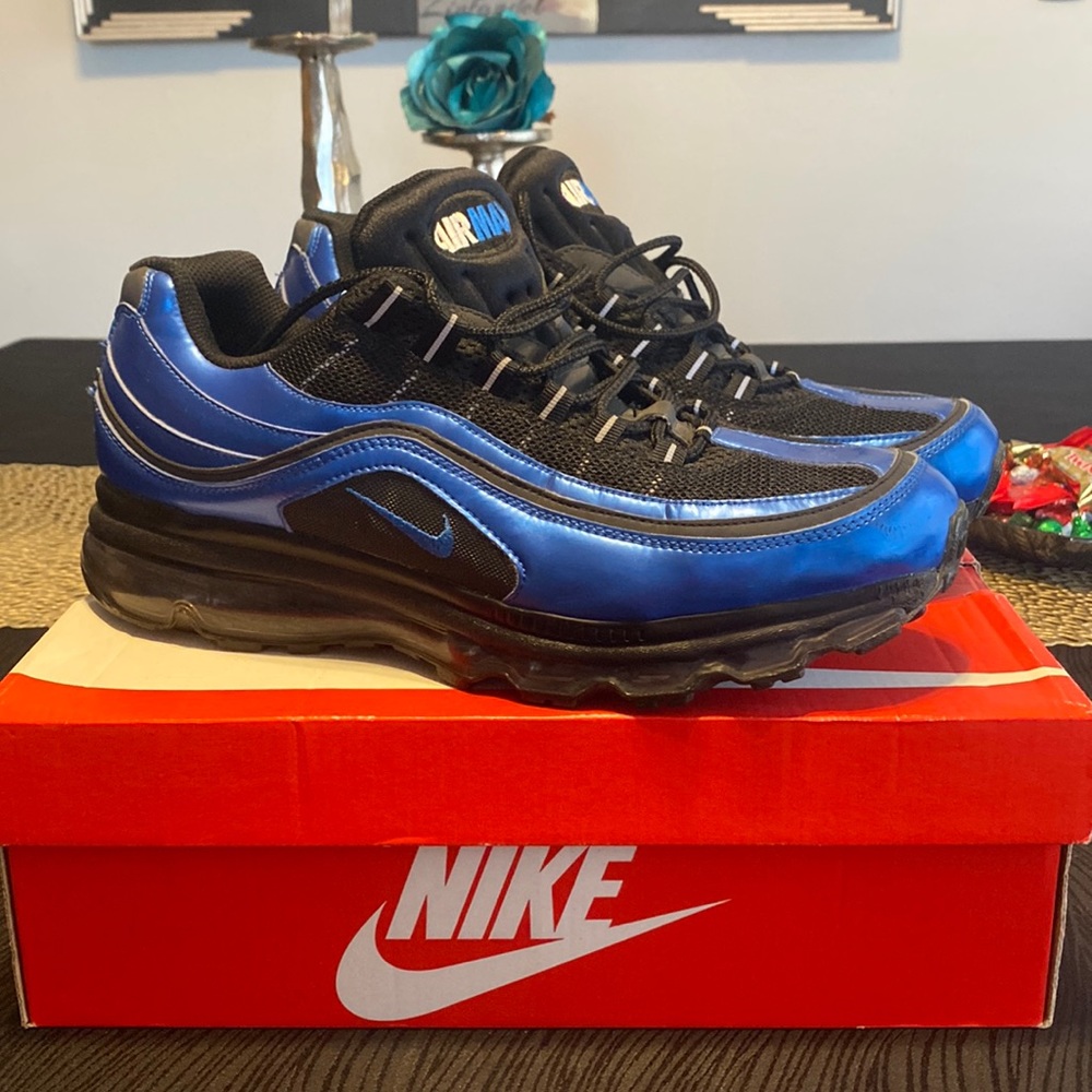 Nike Air Max size 12